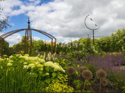 vertical herb farming