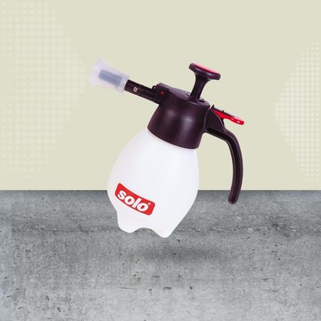 Solo 418 One-Hand Pressure Sprayer