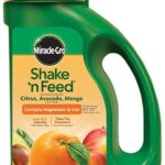 Miracle-Gro Shake ‘N Feed Citrus, Avocado, Mango Plant Food
